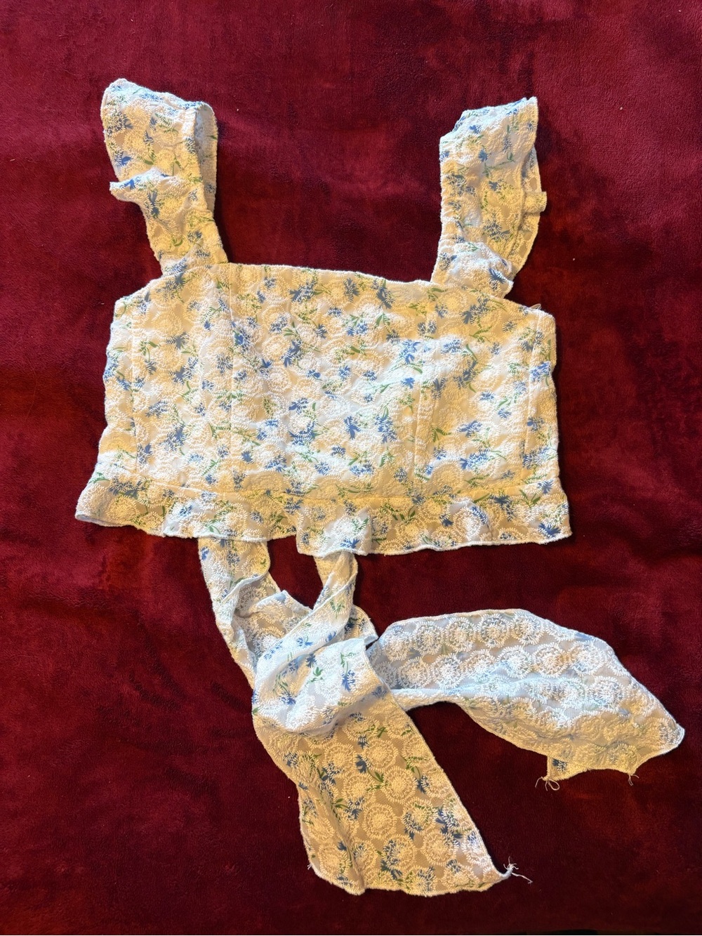 Kirious LA Ruffle Sleeve Floral Crop Top with tie back - Size XS